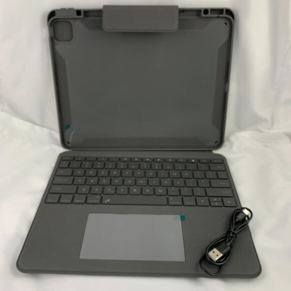 Detachable iPad Pro 12.9 M4 Case and Keyboard - Picture 2 of 8
